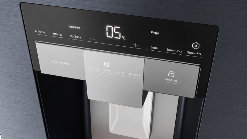 A modern touch of class in your refrigerator