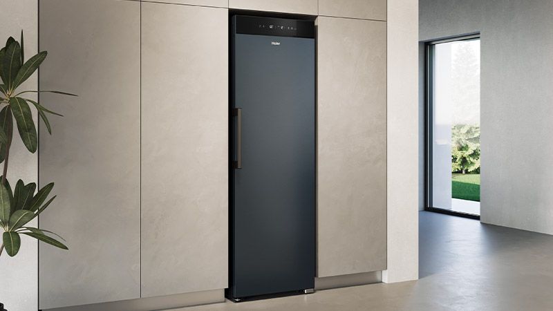 Altern Sie Ihre Weinflaschen wie in einem echten Keller